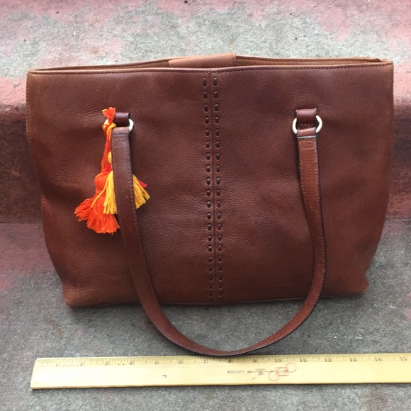 Leather Fossil Tote - Picture 6 of 6